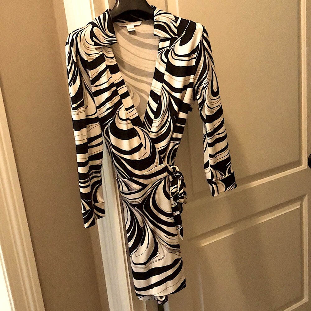 New Diane Von Furstenberg silk romper